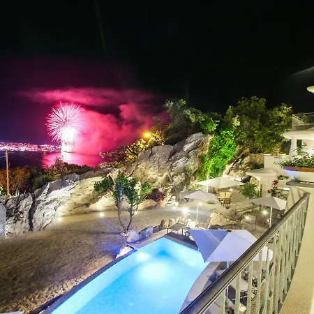 Villa Caruso *