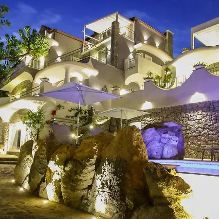 Caruso Villa *