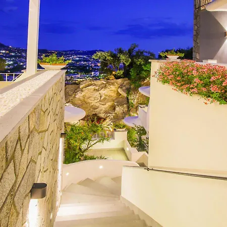Caruso Villa *