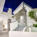 Caruso Villa *